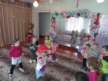 2b5db8f4-bab4-4f64-9711-e331a4a29111